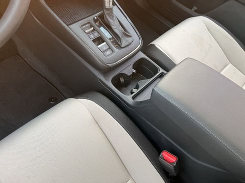 Used 2025 Honda CR-V LX image 19