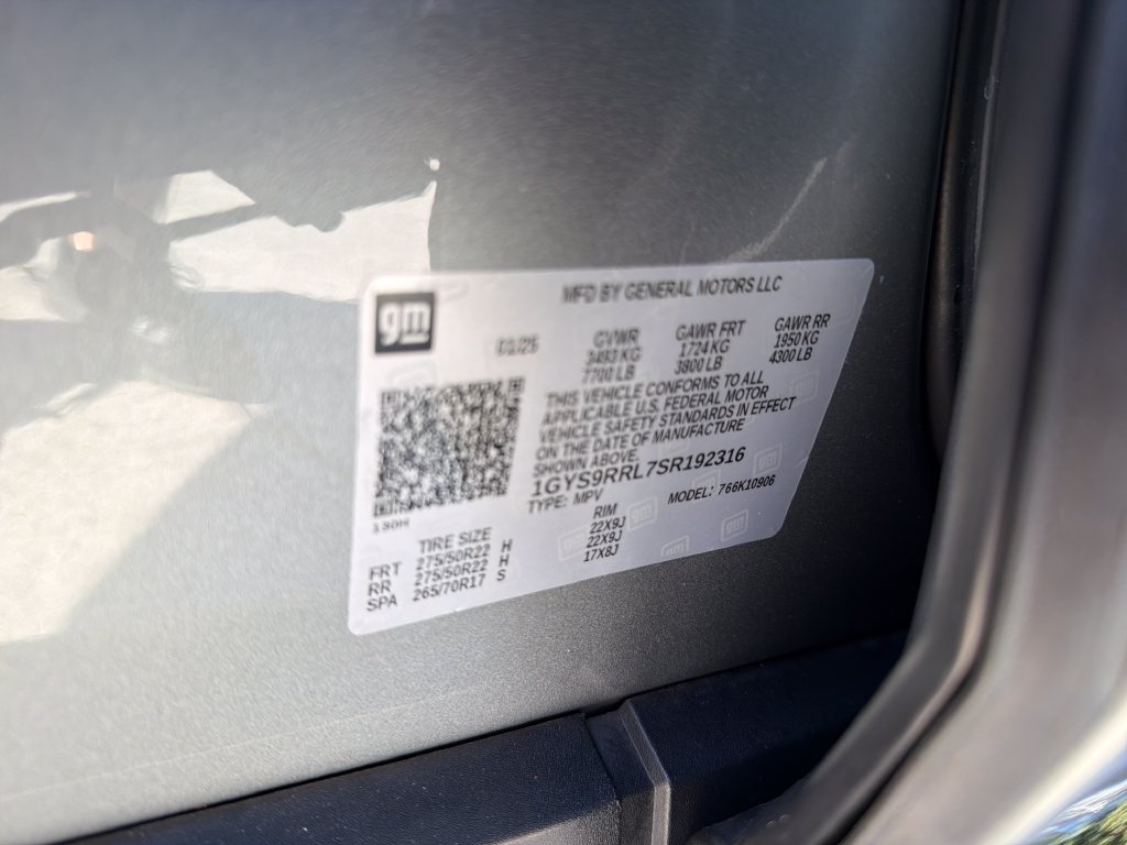 Used 2025 Cadillac Escalade ESV Sport Platinum w/ LPO, Floor Liner Package AWD/4WD image 39