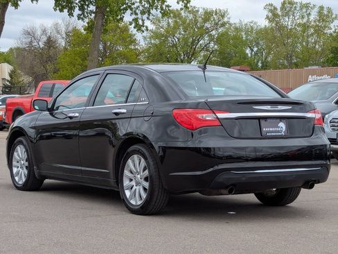 Used 2013 Chrysler 200 Limited FWD image 9