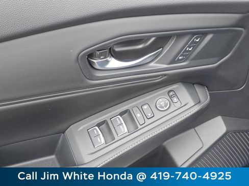 Used 2023 Honda Accord Sport image 24