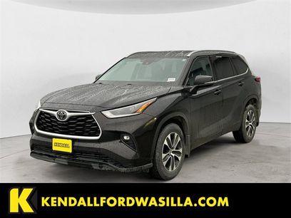 Used 2021 Toyota Highlander XLE