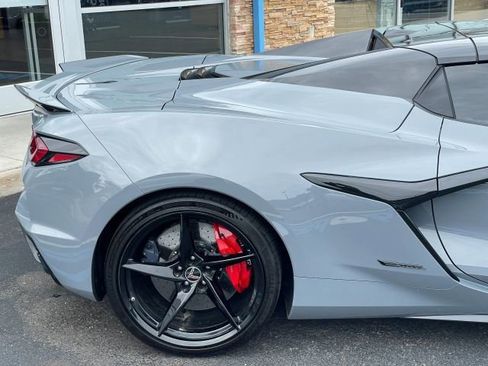 Used 2024 Chevrolet Corvette E-Ray w/ Stealth Interior Trim Package AWD/4WD image 19