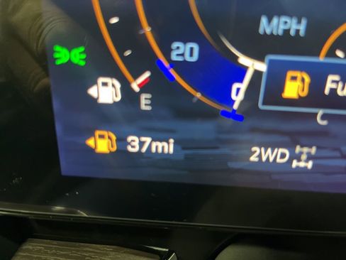 New 2026 Chevrolet Tahoe LS image 19