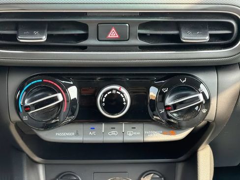 Used 2023 Hyundai Kona SEL w/ Cargo Package FWD image 18