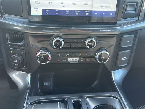 Used 2022 Ford F150 XLT w/ Equipment Group 302A High AWD/4WD image 19