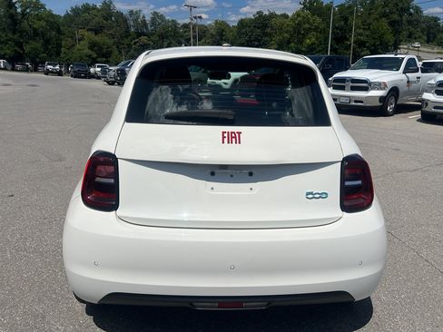 Used 2024 FIAT 500 e (RED) FWD image 5