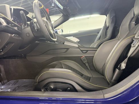 Used 2025 Chevrolet Corvette Stingray Premium Cpe w/ Z51 Performance Package image 10