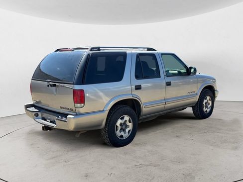 Used 2002 Chevrolet Blazer LS w/ Preferred Equipment Group AWD/4WD image 5