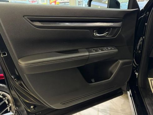 Used 2026 Honda CR-V Sport image 11