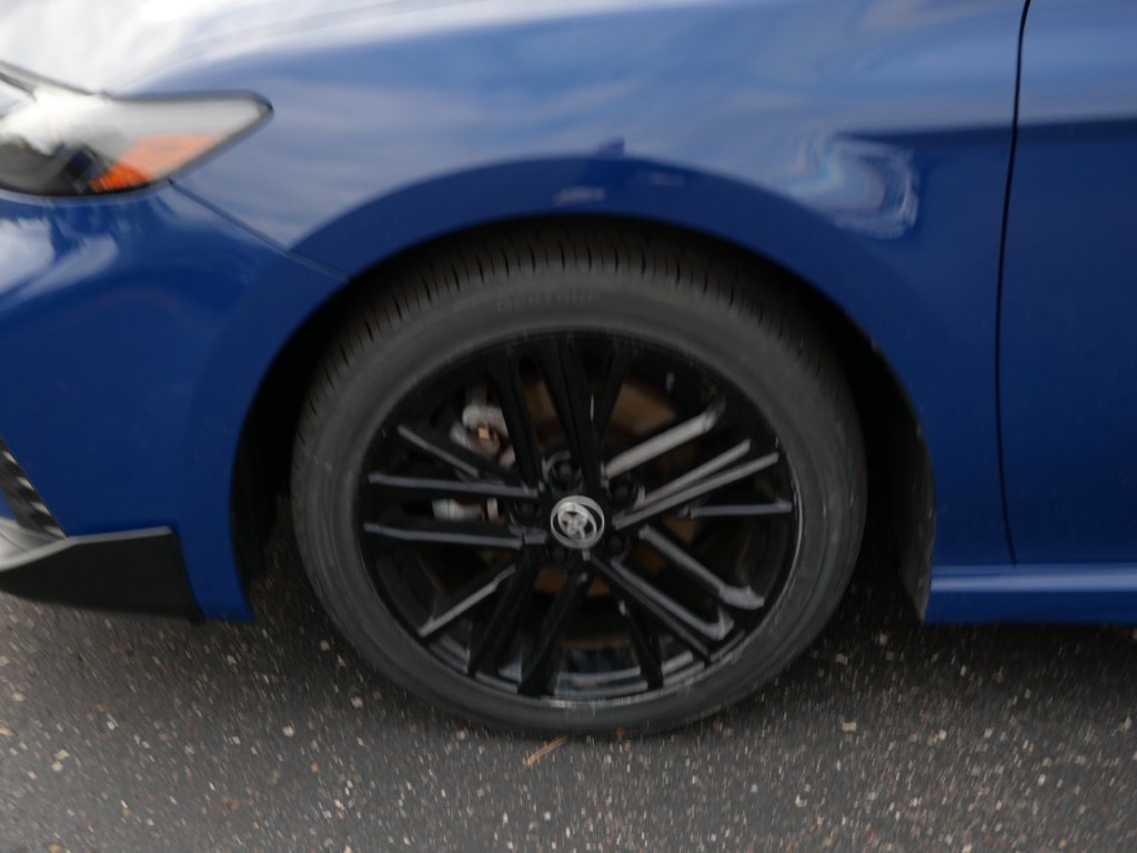 Certified 2025 Toyota Camry SE FWD image 8