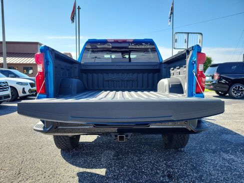 Used 2022 Chevrolet Silverado 1500 ZR2 w/ Technology Package AWD/4WD image 30