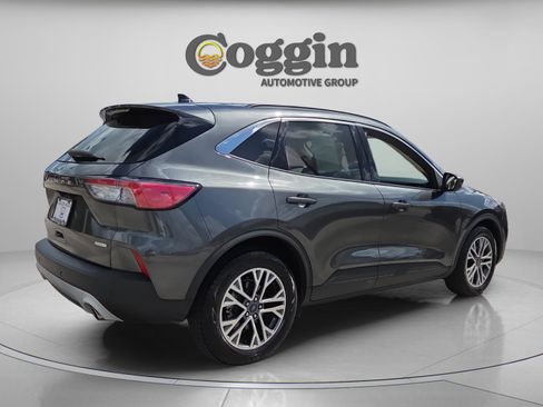 Used 2020 Ford Escape SEL image 6