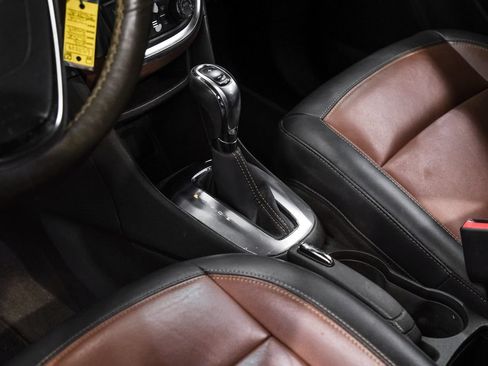 Used 2016 Buick Encore Leather FWD image 27
