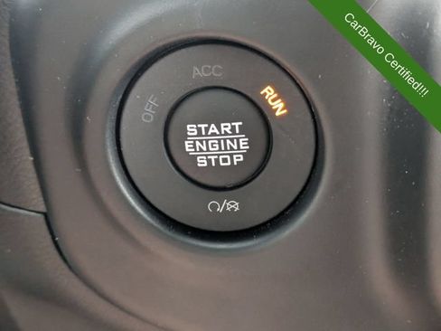 Used 2023 Jeep Gladiator Sport AWD/4WD image 21