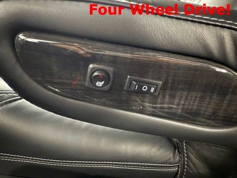 New 2024 Chevrolet Express 2500 Extended image 25