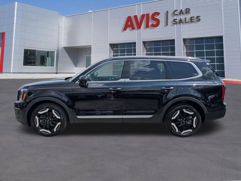 Used 2025 Kia Telluride S image 10
