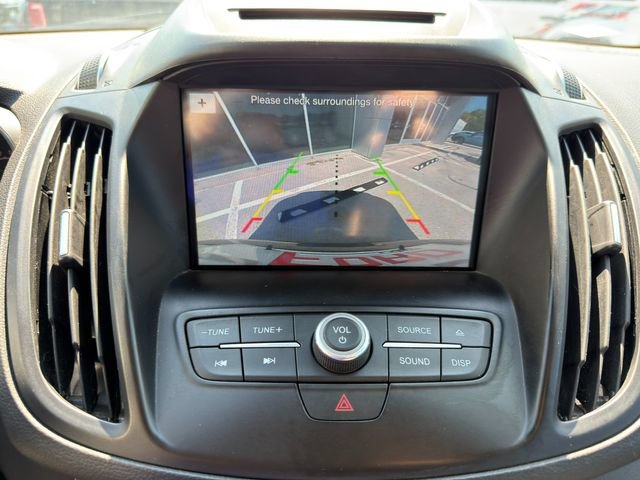 Used 2018 Ford Escape SE w/ Ford Safe & Smart Package AWD/4WD image 23