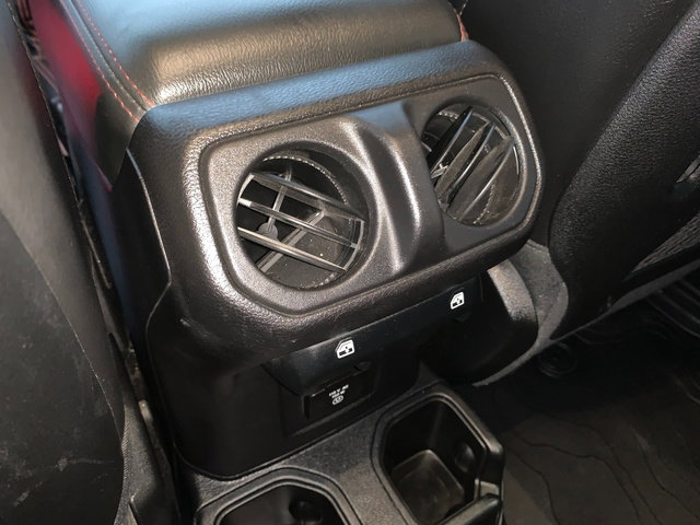 Used 2021 Jeep Wrangler Unlimited Rubicon AWD/4WD image 21