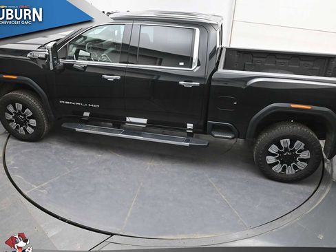 Used 2024 GMC Sierra 2500 Denali w/ Denali Reserve Package image 25