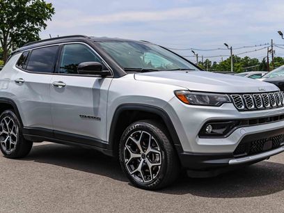 Used 2025 Jeep Compass Limited