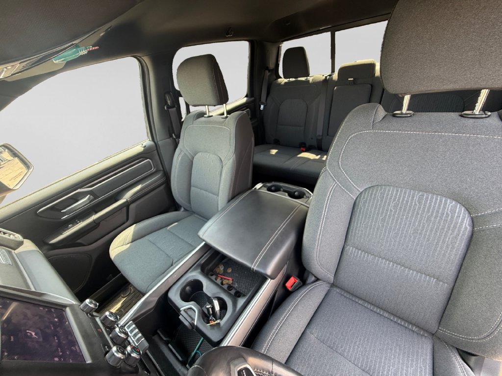 Used 2022 RAM 1500 Big Horn AWD/4WD image 23