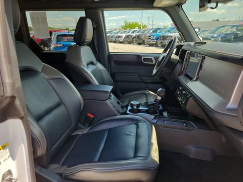 Certified 2025 Ford Bronco Outer Banks AWD/4WD image 21
