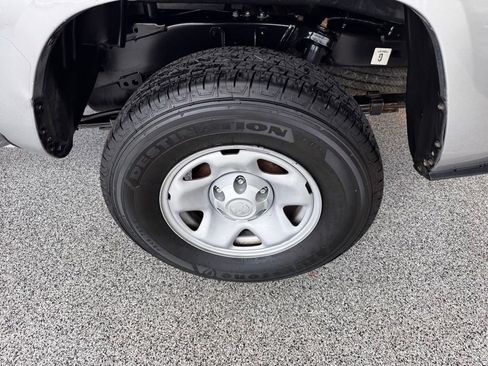 Used 2021 Toyota Tacoma SR image 10