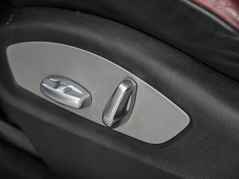 Used 2017 Porsche Macan GTS w/ Premium Package Plus image 24