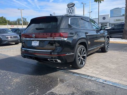 New 2026 Volkswagen Atlas SEL Premium R-Line AWD/4WD image 4