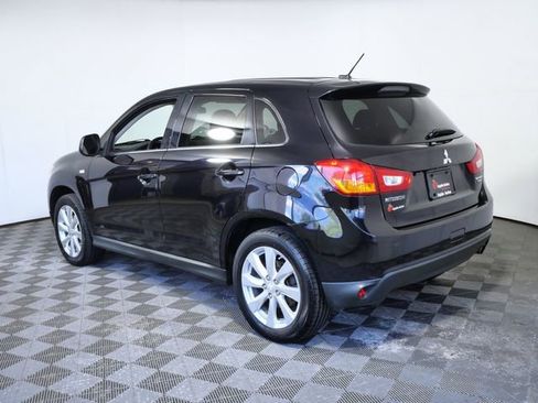 Used 2014 Mitsubishi Outlander Sport SE AWD/4WD image 6