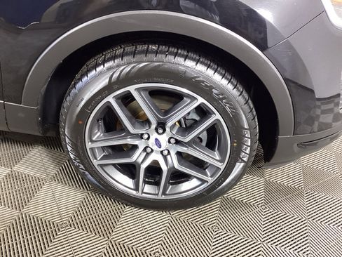 Used 2018 Ford Explorer Sport AWD/4WD image 7