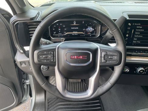 Used 2024 GMC Sierra 1500 Elevation AWD/4WD image 14