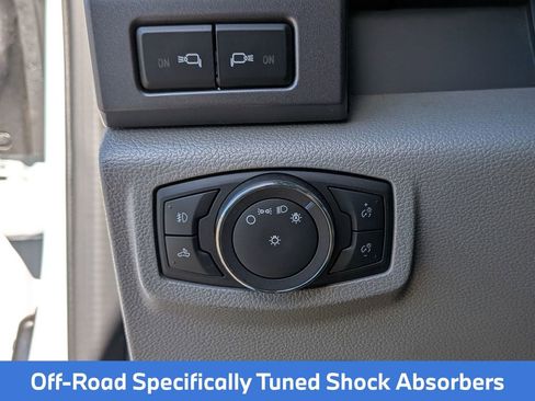 Used 2022 Ford F250 XLT w/ XLT Premium Package image 11