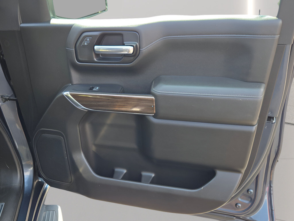 Certified 2022 Chevrolet Silverado 1500 LT AWD/4WD image 5