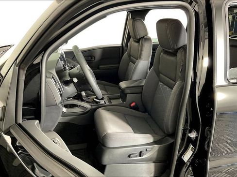 New 2026 Nissan Frontier SV w/ Tow Package image 12