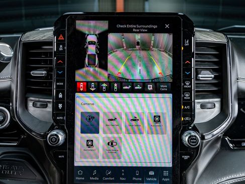 Used 2025 RAM 3500 Limited image 26