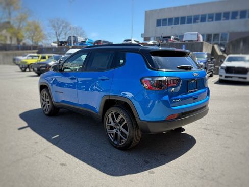 New 2026 Jeep Compass Limited AWD/4WD image 12