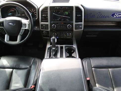 Used 2018 Ford F150 Lariat w/ Trailer Tow Package image 16