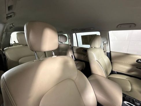 Used 2022 Nissan Armada SV w/ SV Appearance Package image 36