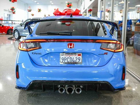 Used 2024 Honda Civic Type R image 4