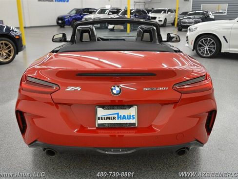 Used 2019 BMW Z4 sDrive30i w/ M Sport Package image 11