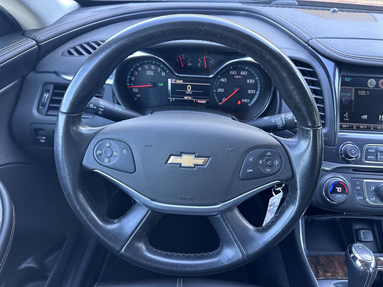 Used 2015 Chevrolet Impala LT w/ Convenience Package FWD image 18
