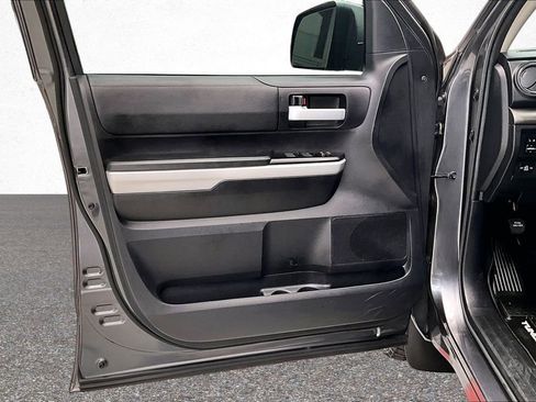 Certified 2020 Toyota Tundra SR5 w/ SR5 Upgrade Package image 20