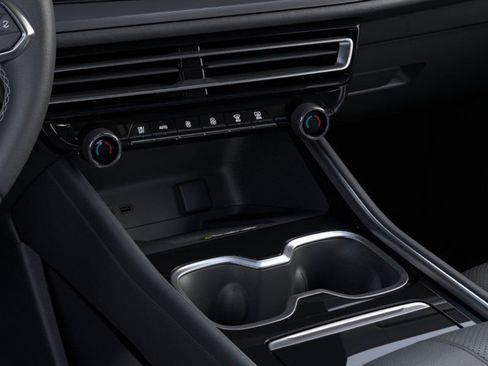New 2026 Chevrolet Traverse High Country FWD image 23
