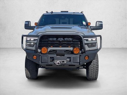 New 2026 RAM 2500 Laramie w/ Night Edition AWD/4WD image 6