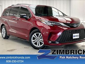 Used 2021 Toyota Sienna XSE w/ XSE Plus Package AWD/4WD video 1