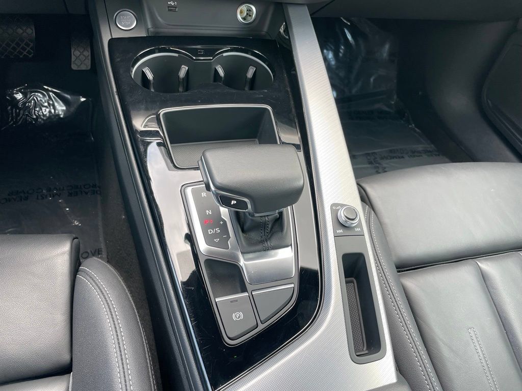 Used 2025 Audi A5 2.0T Premium Plus AWD/4WD image 13