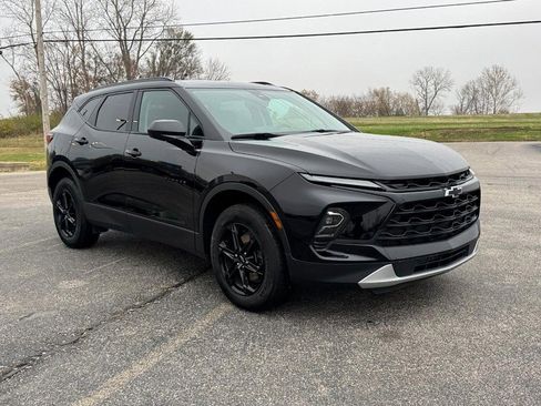 Used 2024 Chevrolet Blazer LT w/ Convenience Package image 7