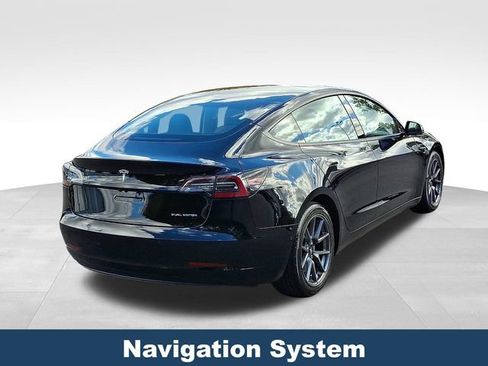 Used 2022 Tesla Model 3 Long Range image 7