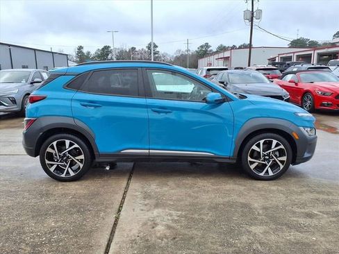 Used 2023 Hyundai Kona Limited image 5